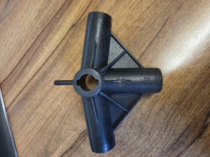 Dorema Central pole connector (Spike) - 162'